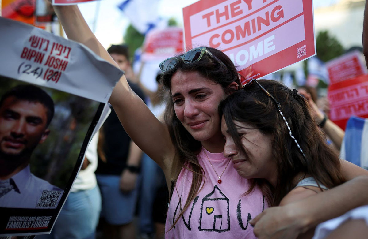 20 Israeli Hostages Released as Historic Israel-Hamas Ceasefire Begins – Nepal’s Bipin Joshi Still Missing